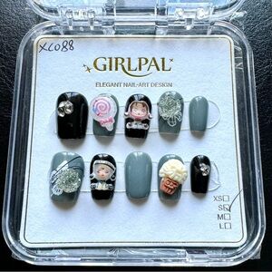 Brand New Salon Quality Hand Crafted Press-on Nails (10pc)